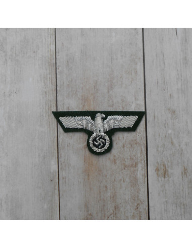 Águila de gorra Wehrmacht, Oficiales
